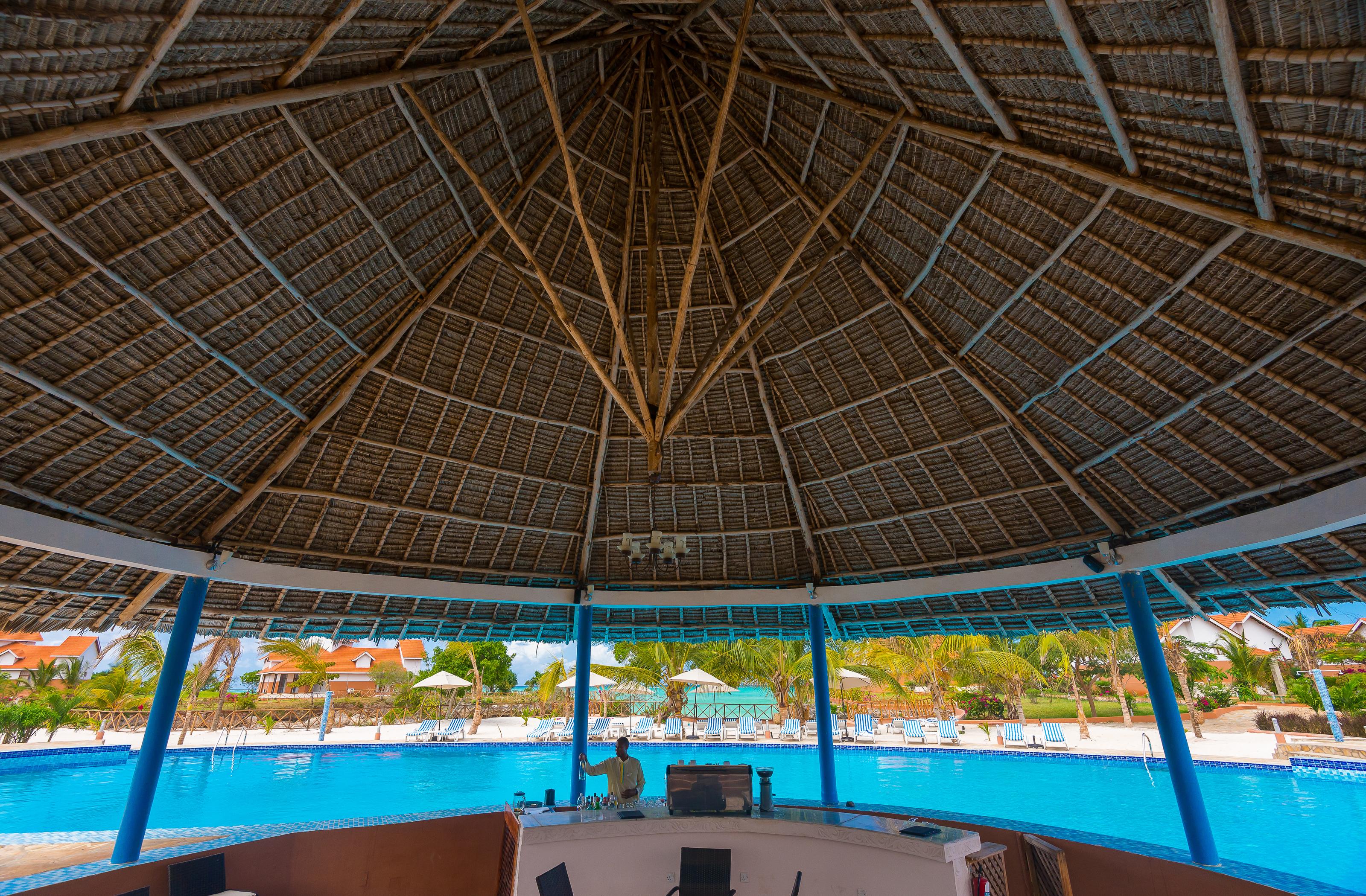 Azao Resort & Spa Pongwe Exterior photo