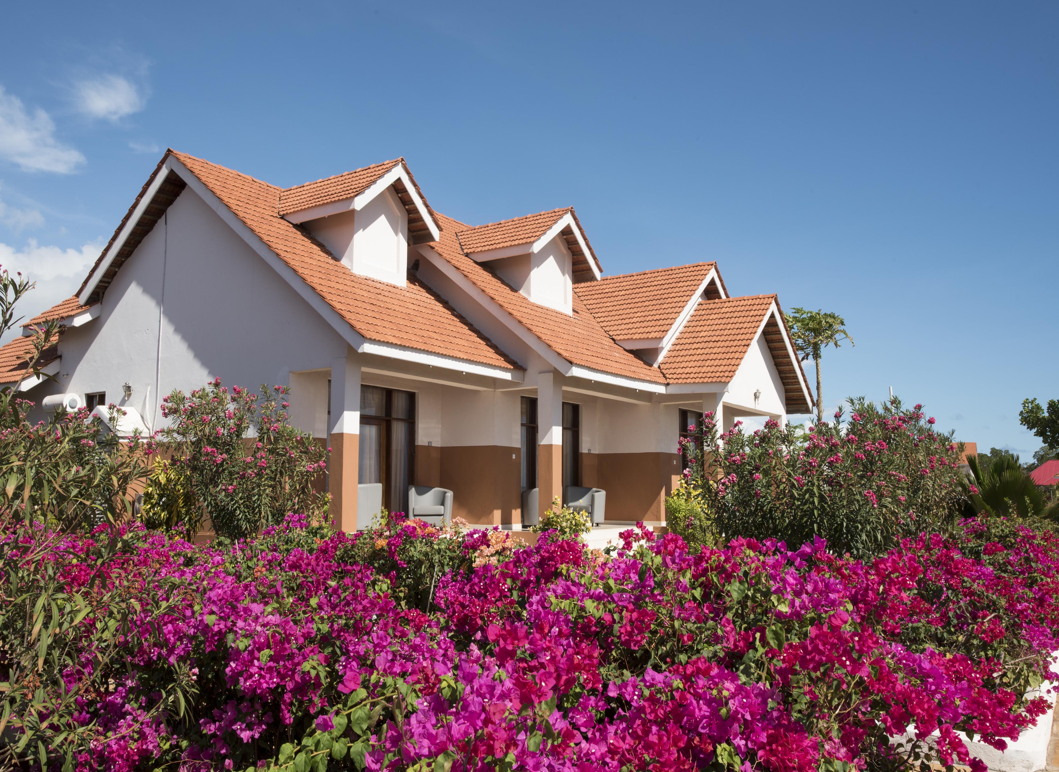 Azao Resort & Spa Pongwe Exterior photo