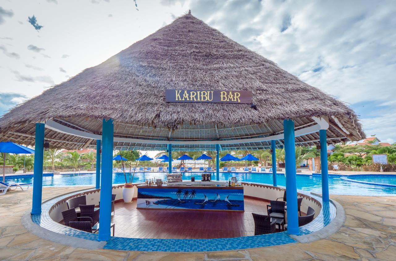 Azao Resort & Spa Pongwe Exterior photo